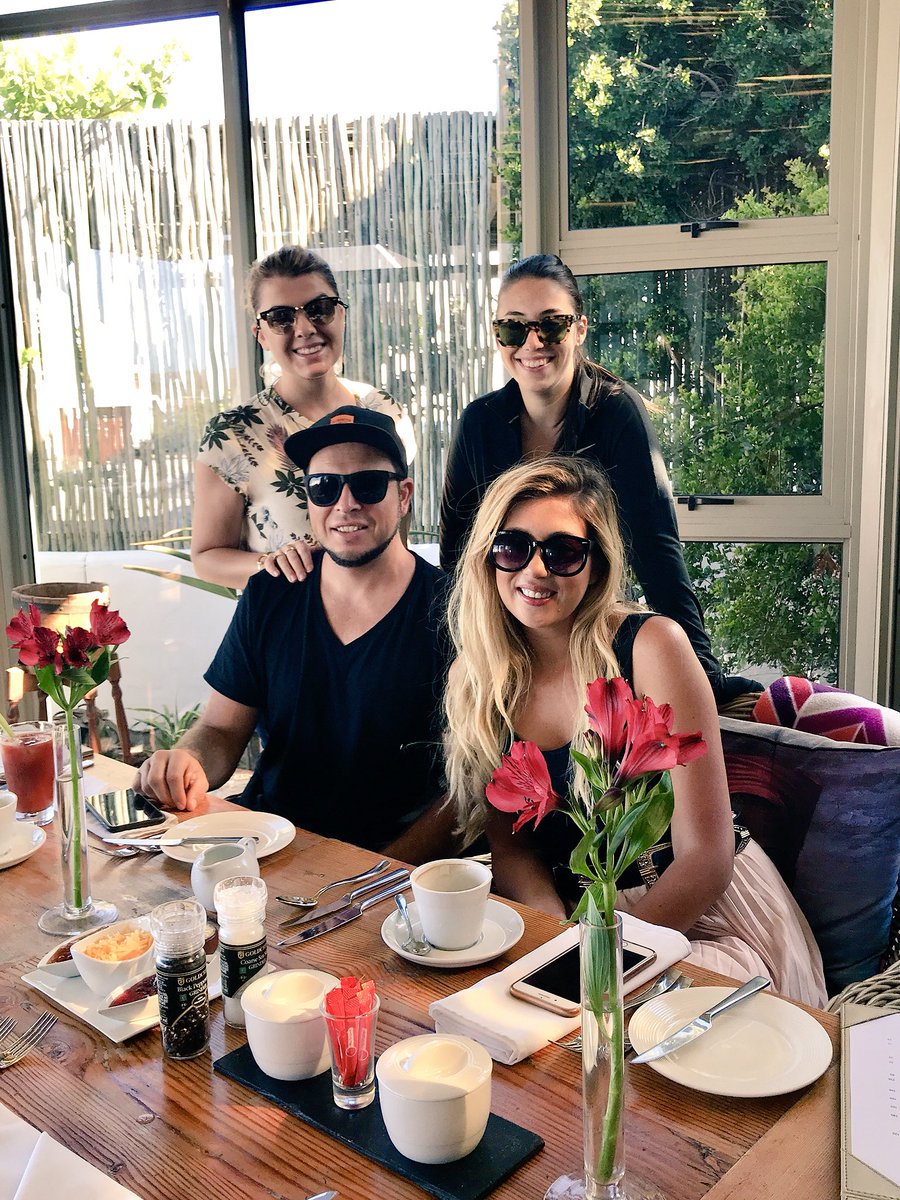 Edelweiss_Delp's tweet photo. Breakfast was served at the awesome @abalonehouse with @thelawry @campsbay_girl @trufflejournal @TalyaGoldberg @MilesForStyle before heading back to the city! #travel #food #mediaevent #StyleMiles #MilesForStyle #RedeemYourDreams https://t.co/qJ7qDD4dD9