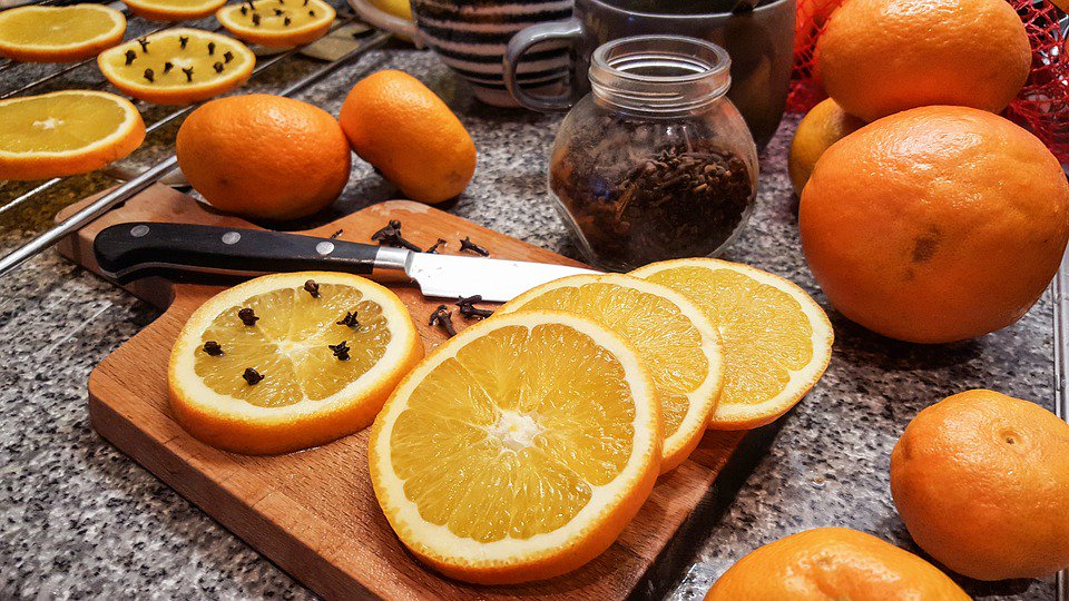 Orchard_World's tweet photo. Would you like to make natural citrus decorations for #Christmas2017? Get your OrchardWorld lemon, lime &amp; orange box online @Ocado and watch this Christmas craft video from the @nationaltrust here ... https://t.co/3xH4EJLH99 via @YouTube https://t.co/kNqGwDXg8y