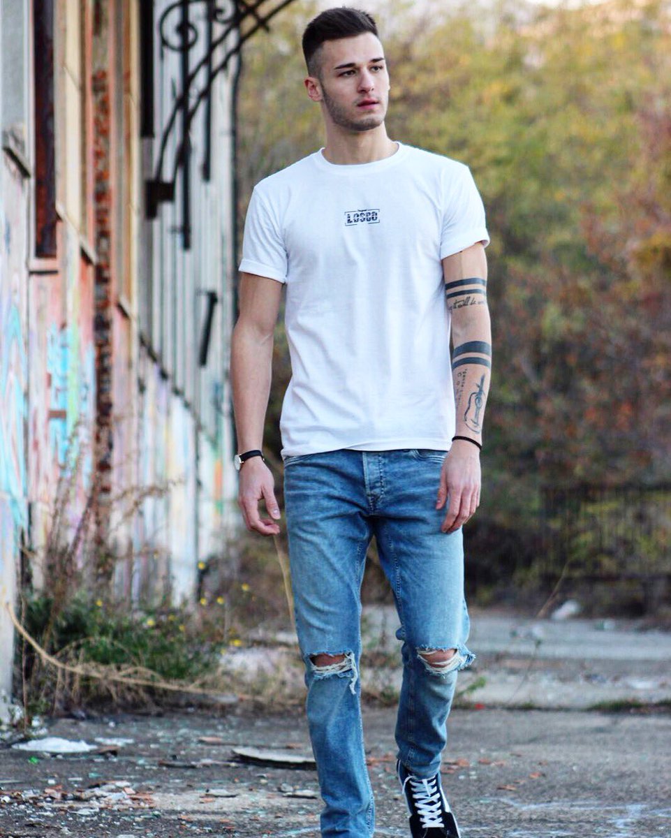 nickzaraOF's tweet photo. T shirt by Noizywoodwear - https://t.co/pcyMK3DEfl