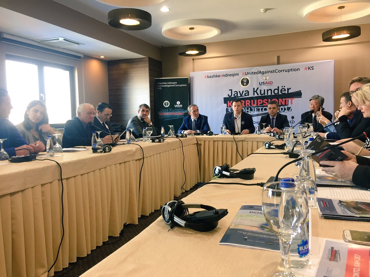 GLPSKosovo's tweet photo. #livetweeting: we've started the 2nd day of the Anti-Corruption Week with a Public Discussion on the failure of #KS Prosecution to deal with corruption affairs of senior officials #bashkendreqim #unitedagainstcorruption #glps #ikd #gap #kipred #inpo #çohu #columbus https://t.co/ASvWQ7KmOx