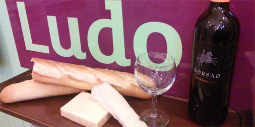 Carol@TAG! (@tagpassiton) on Twitter photo Spend £5, get dix percent off your French fancies chez Ludo <a href="/EpicerieLudo/">Epicerie Ludo</a> on Beech Road #chorlton Formidable! Spend £5, get dix percent off your French fancies chez Ludo <a href="/EpicerieLudo/">Epicerie Ludo</a> on Beech Road #chorlton Formidable!