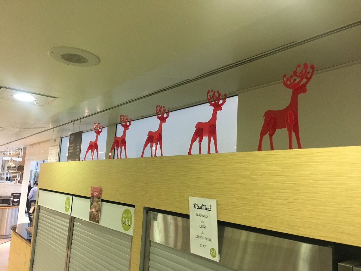 Lakeside Restaurant tweet media