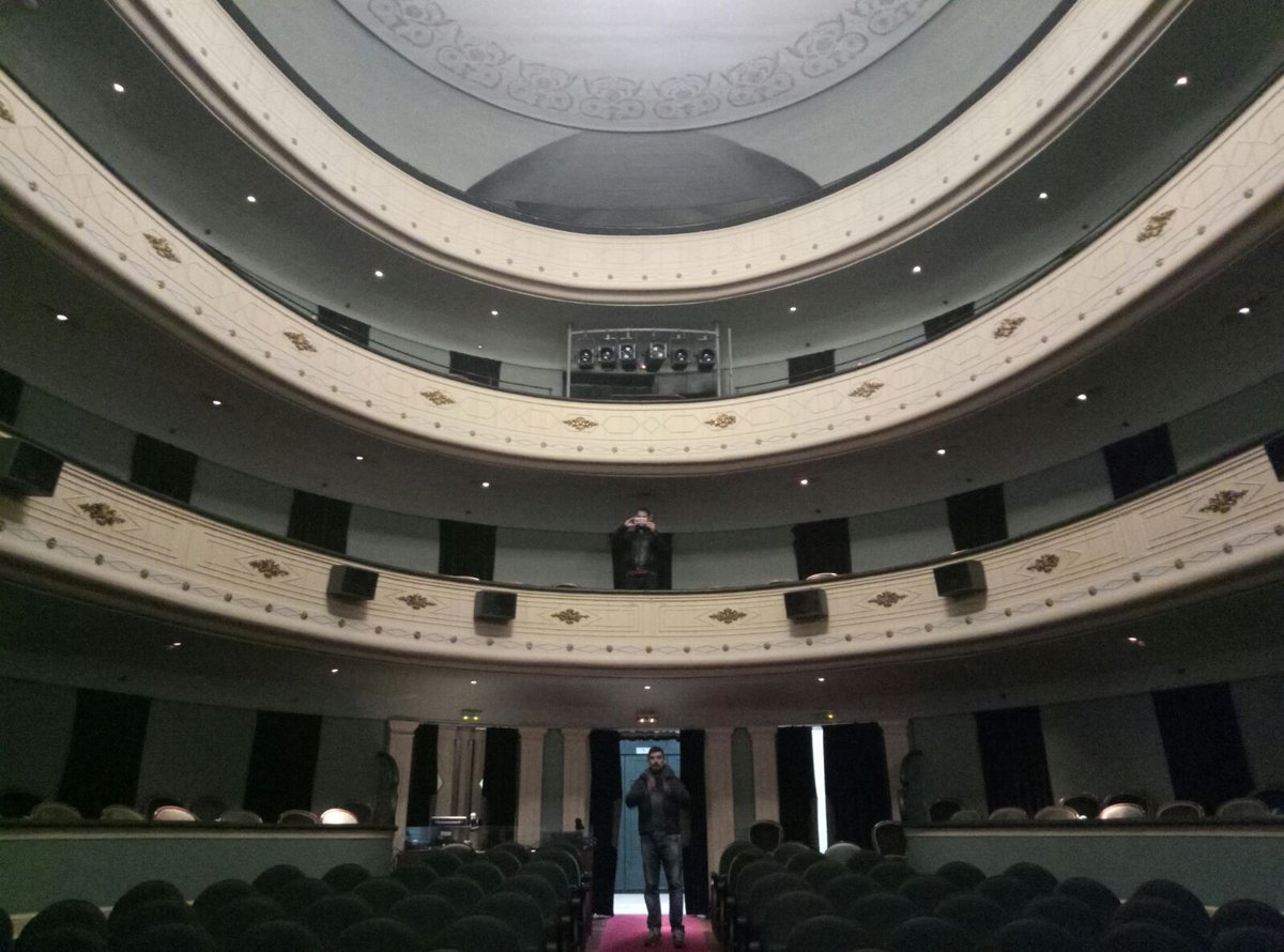 El Teatro Principal se prepara para acoger a #ManoliñoNguema El día 15 se acerca y el equipo continúa trabajando para que todo esté perfecto