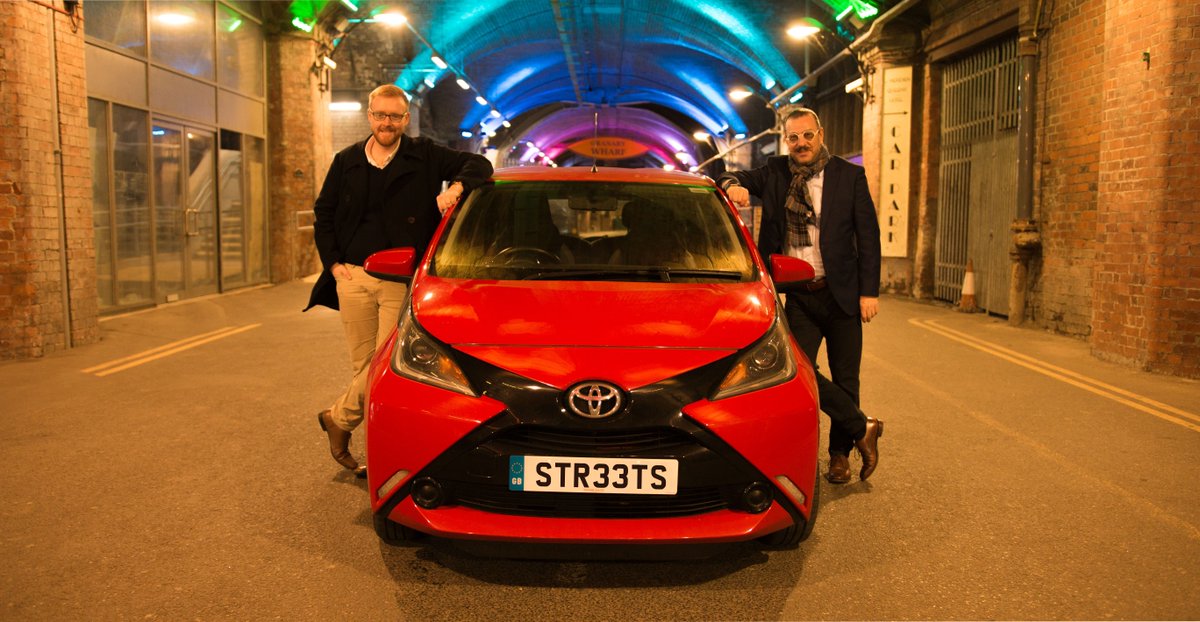 LTVLeeds's tweet photo. Missed the previous episode of #StreetsofLeeds?
You can watch it on catchup at https://t.co/EONAT92wvD https://t.co/BZRUWrYS7k