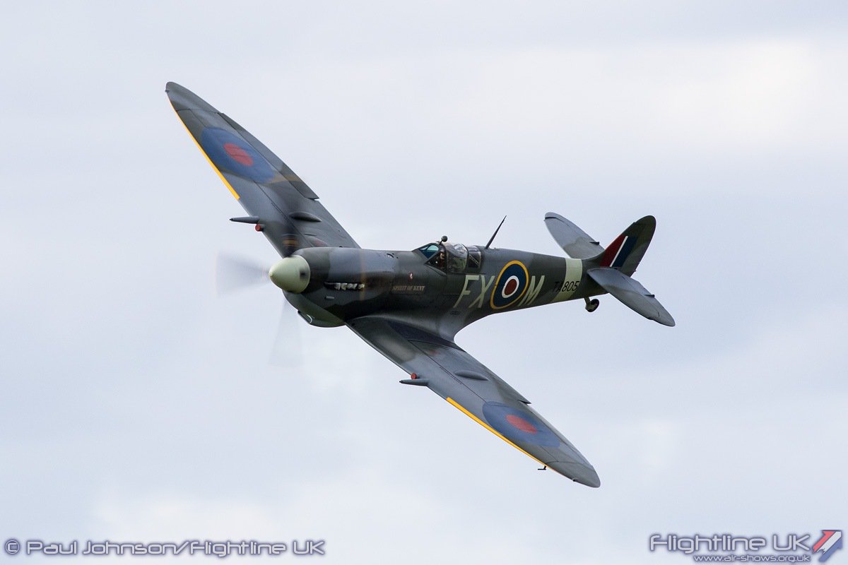 AIRSHOW NEWS: @lbhacommunity launches Festival of Flight 2018- air-shows.org.uk/2017/12/airsho… #avgeek #airshows