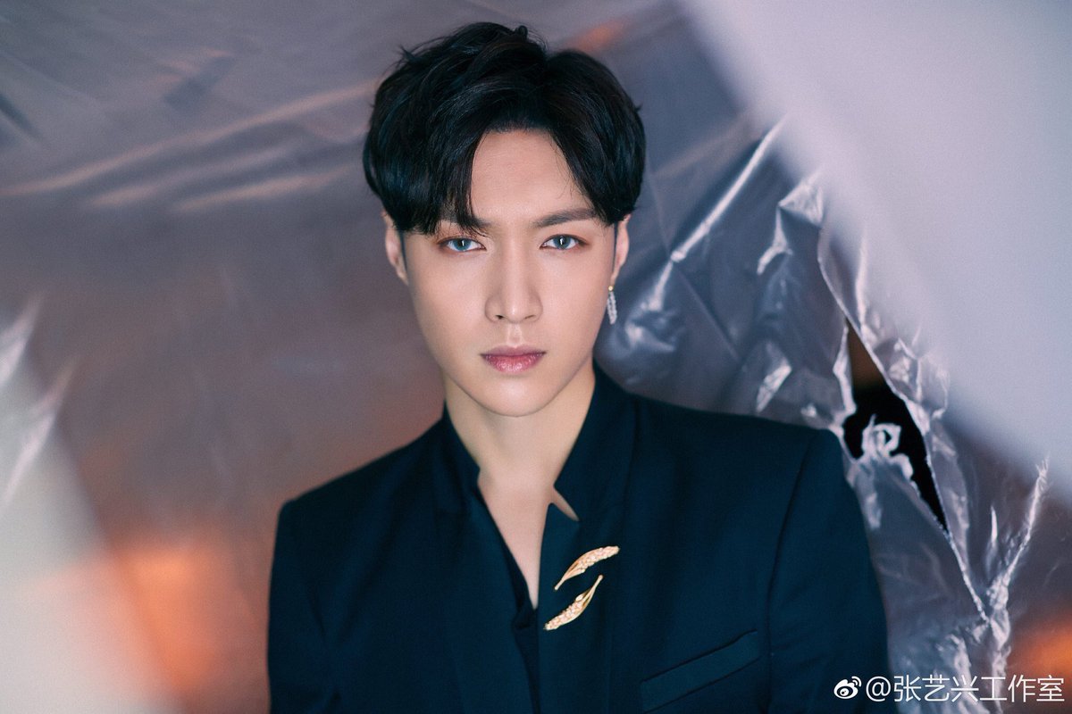 лэй чжан lit. лэй чжан lit. Exo исин. Lay клипы. лэй чжан исин lit.