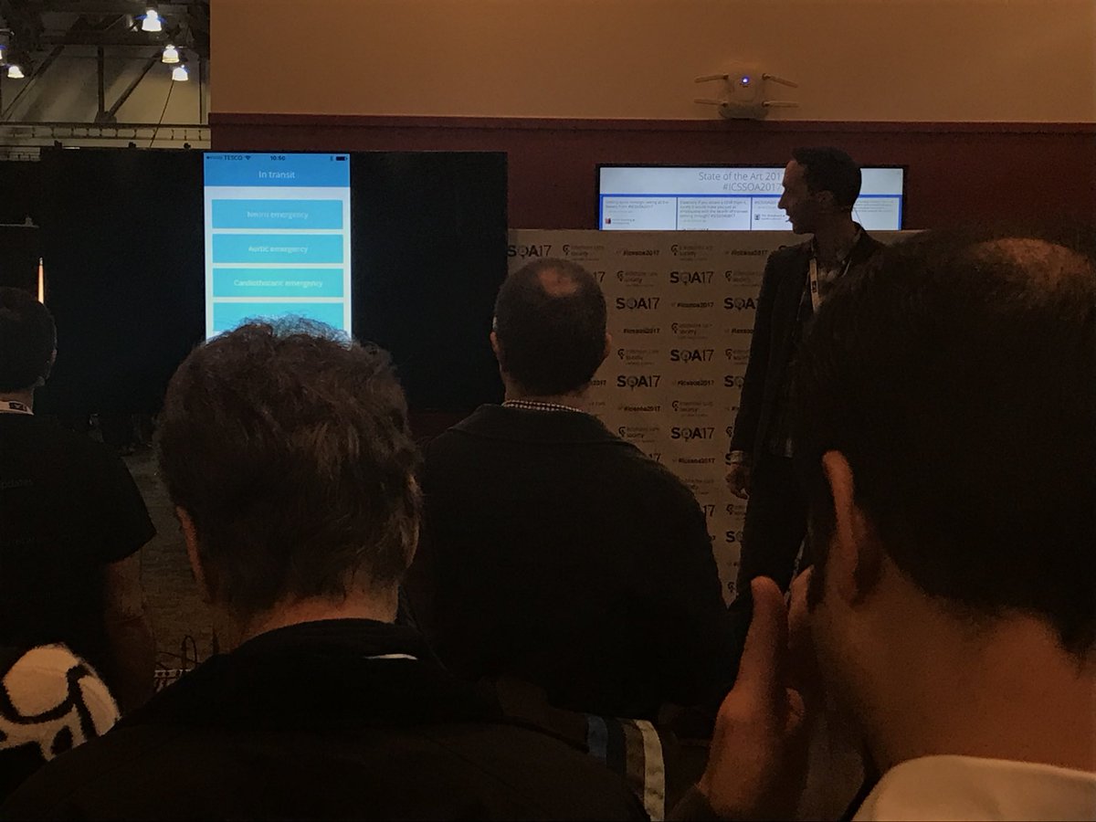 Using pre departure checklists from an app as a cognitive aid. <a href="/Bchandler1979/">Ben Chandler</a> talking medical apps #icssoa2017 pop up lecture