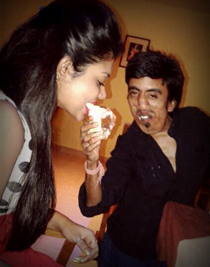 SmilingPari11's tweet image. #MyCAPTURstyle #RenaultCAPTURE 
Though they smile, they smile out of a deep pain within.