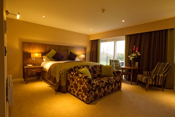 JMoore_Builders's tweet image. #DidYouKnow ❓

We have over 30 years experience in the building trade - our #building work covers a WHOLE range of services from small #property development to big commercial building contracts! 👍

Take a look at one of our projects: The Coniston Hotel! 👀 #stonework #extension