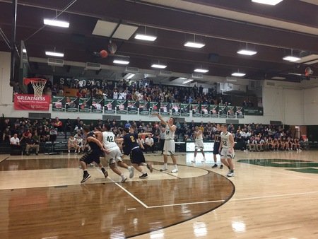 #PicOfTheWeek goes to <a href="/SHSVarsityBball/">Strongsville Basketball</a> in their home opener against Olmstead Falls!
