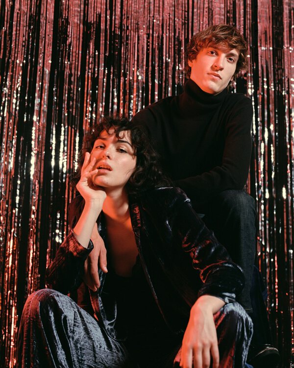 ¿Quién es tu compañero de #fiesta?
pepe.je/partylooksw-f