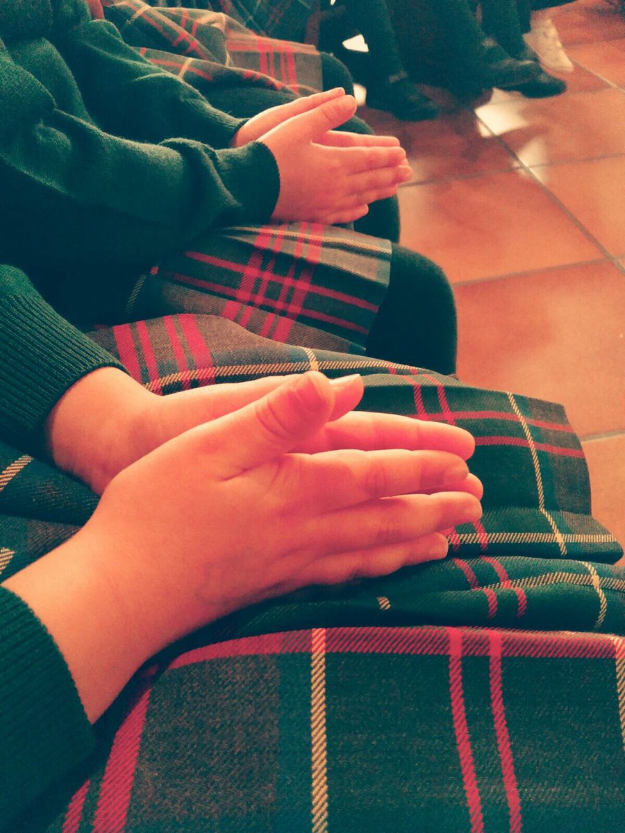 CMaterPurissima's tweet photo. Contigo todo es mejor #Inmaculada17 #SomosJesuitinas https://t.co/nP6c8otFL5