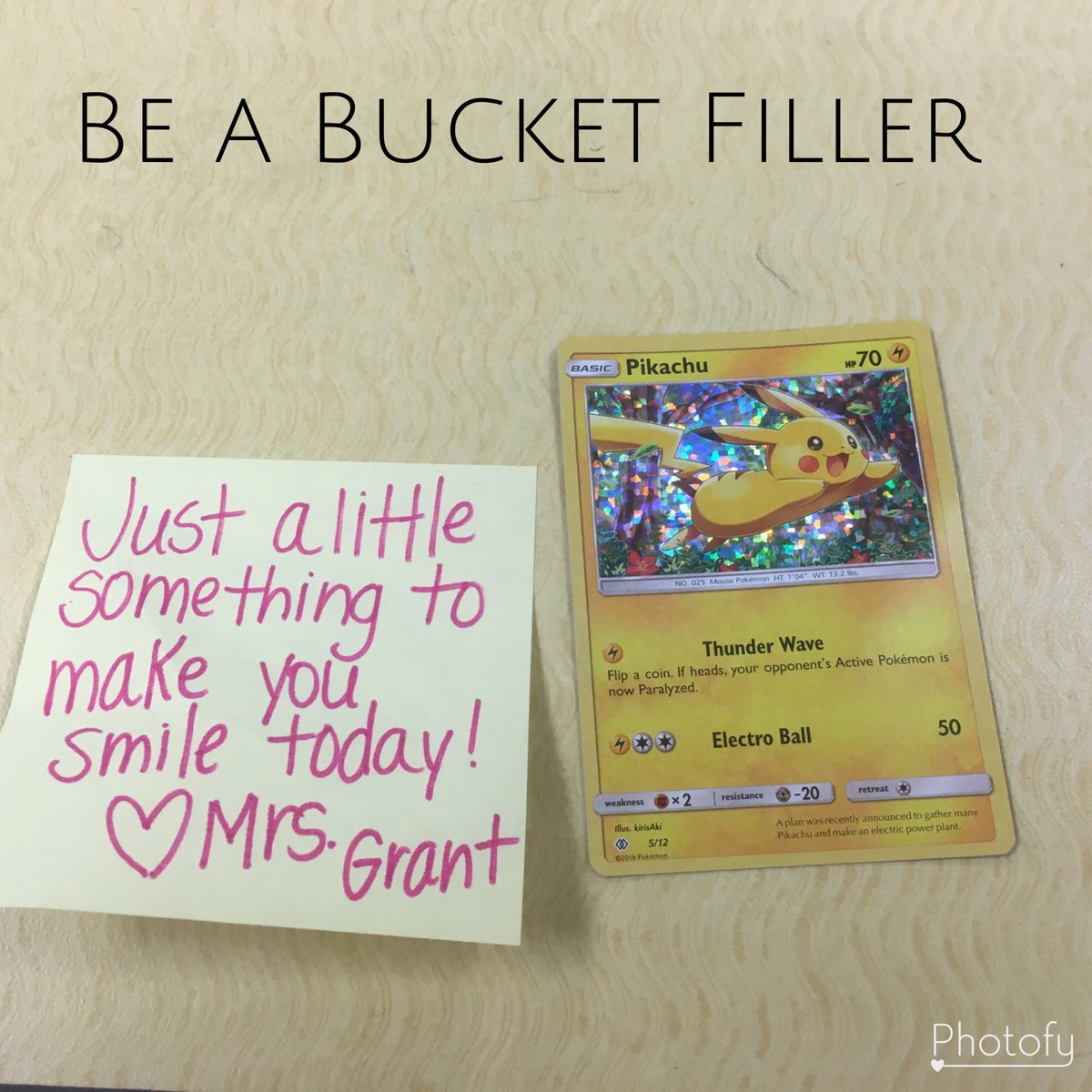 Teach them to be bucket fillers! This cost me nothing but made a students day. #kindisthenewcool <a href="/HawksNestSTEAM/">Hawks Nest STEAM</a>  #bucketfiller