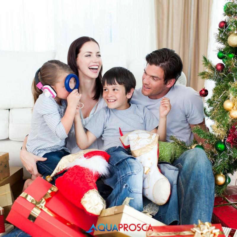 En la época más bonito del año, nos reunimos en familia para resaltar nuestros valores y nuestros mejores deseos para el entorno. ¡Vive en alegría!