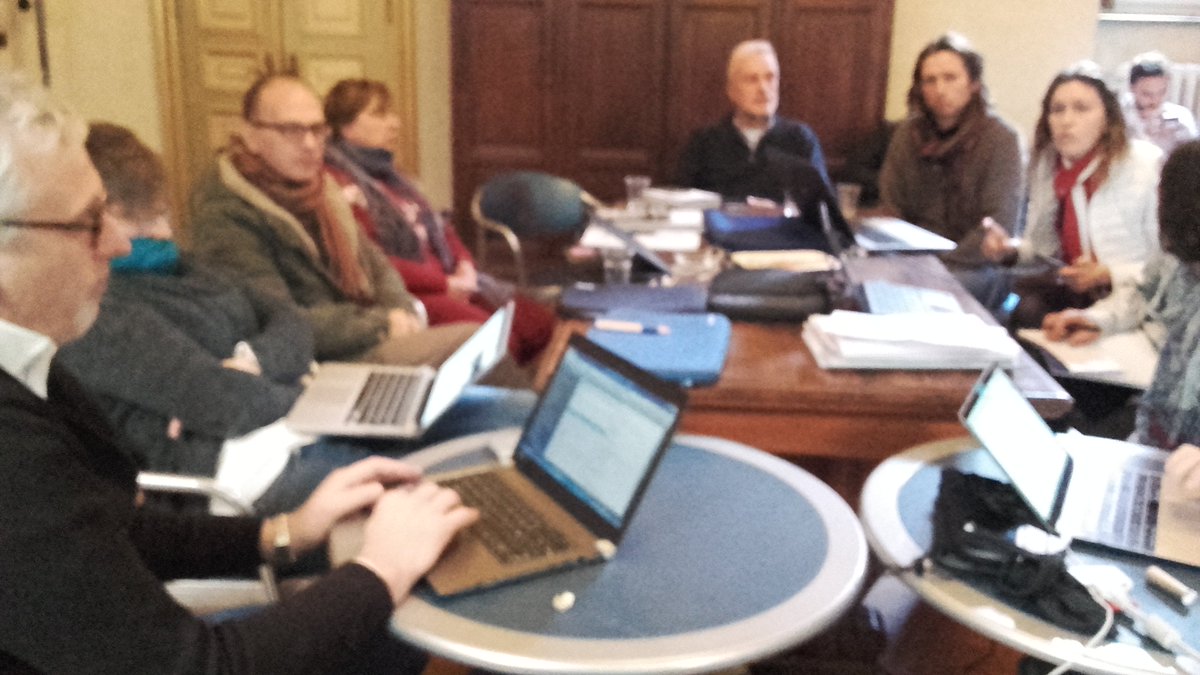 GRAIESLab's tweet photo. #5dicembre A Palazzo Cisterna #Torino la @CittaMetroTO ospita i capofila del #Piter #GRAIESLab x la riunione di coordinamento: si lavora su #budget, percorso di #LinvingLab e coinvolgimento territoriale @InterregALCOTRA @galcanavese @Arestudiosc @GiorgioMagrini @carlinagatti https://t.co/RXKk72RRPc
