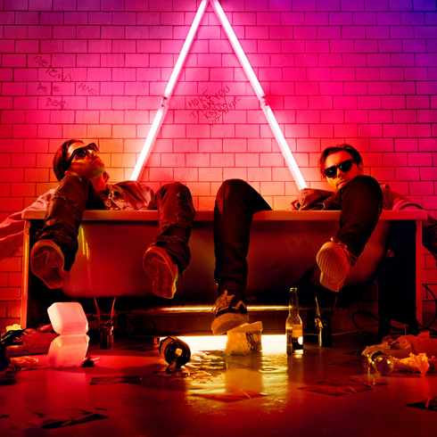 Prambors's tweet photo. Yak #Prampoll kali ini dimenangkan oleh team #GoHard nya @julianadya !!!

mari goyang with @Axwell Λ @Ingrosso - More Than You Know

#SunsetTrip #JulJul https://t.co/EfuKL4YEjc