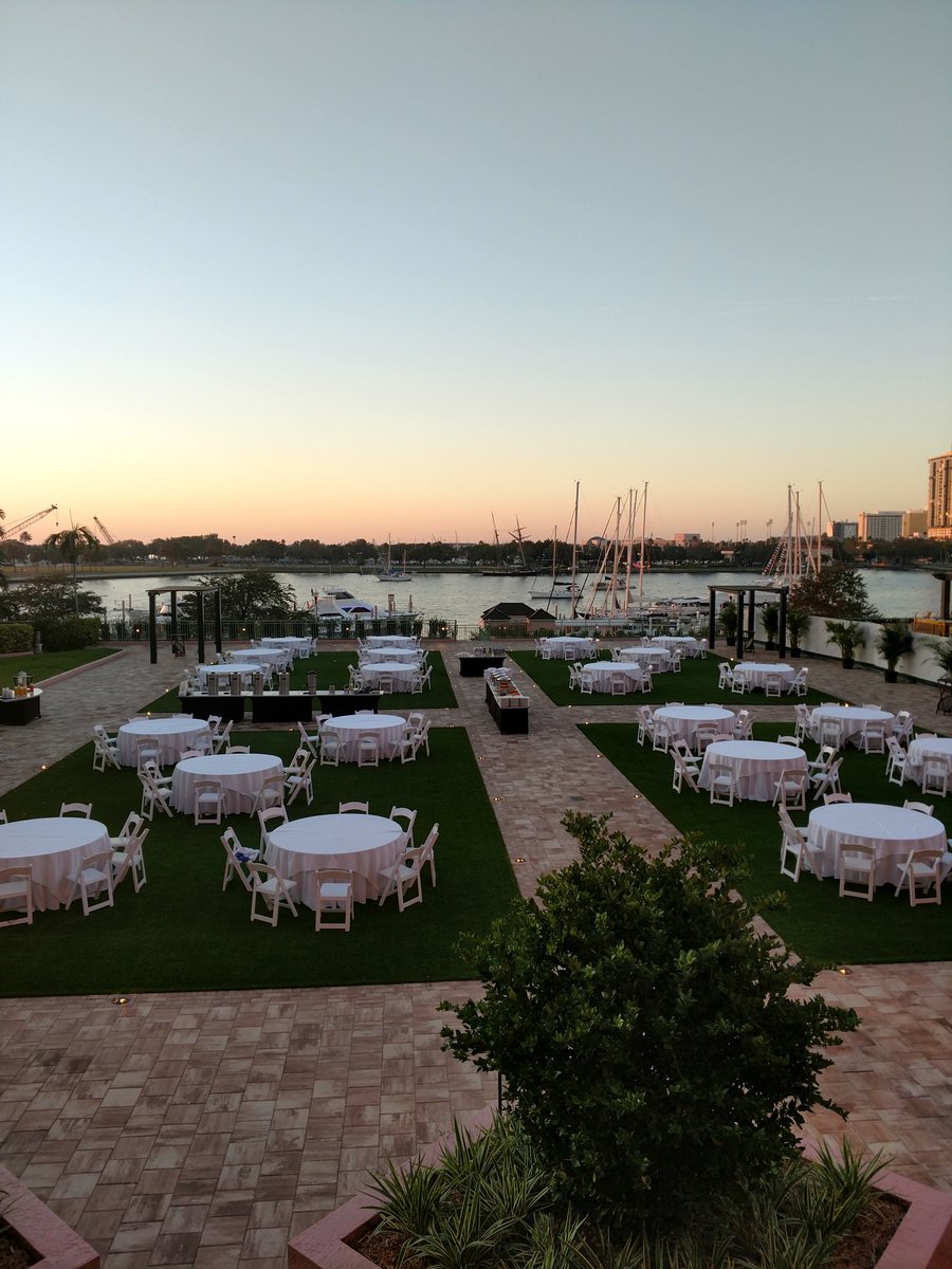 HainesCityEDC's tweet image. Great venue to start off the early morning Networking Breakfast.  #bestpractice #EconomicDevelopers #consultantsforum @hainescityedc