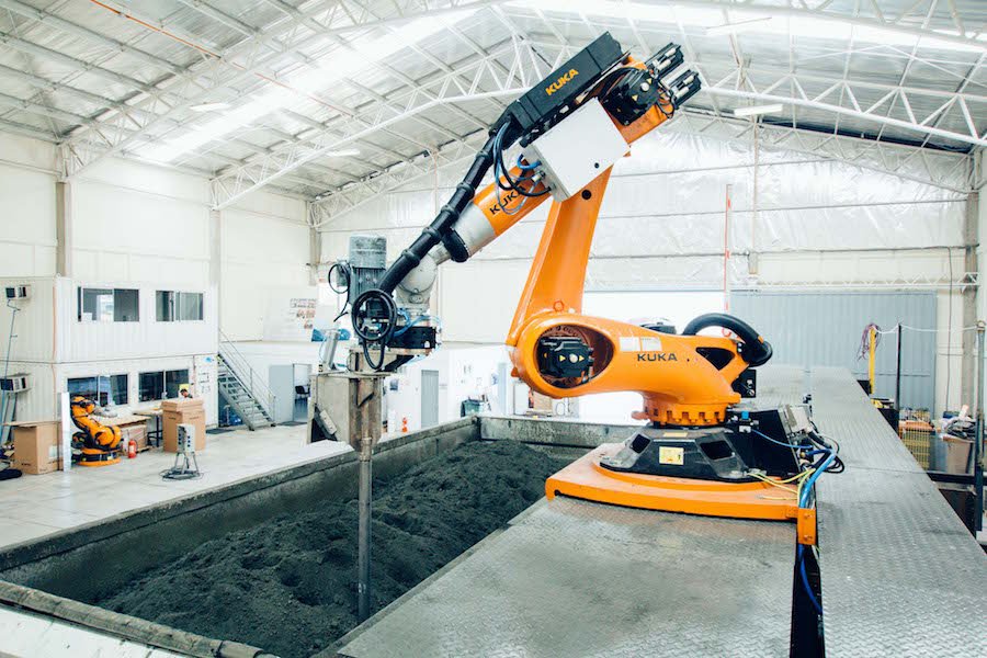 lamining's tweet image. Chilena MIRS cumple 1 año en Estados Unidos goo.gl/9ALjis #MIRS