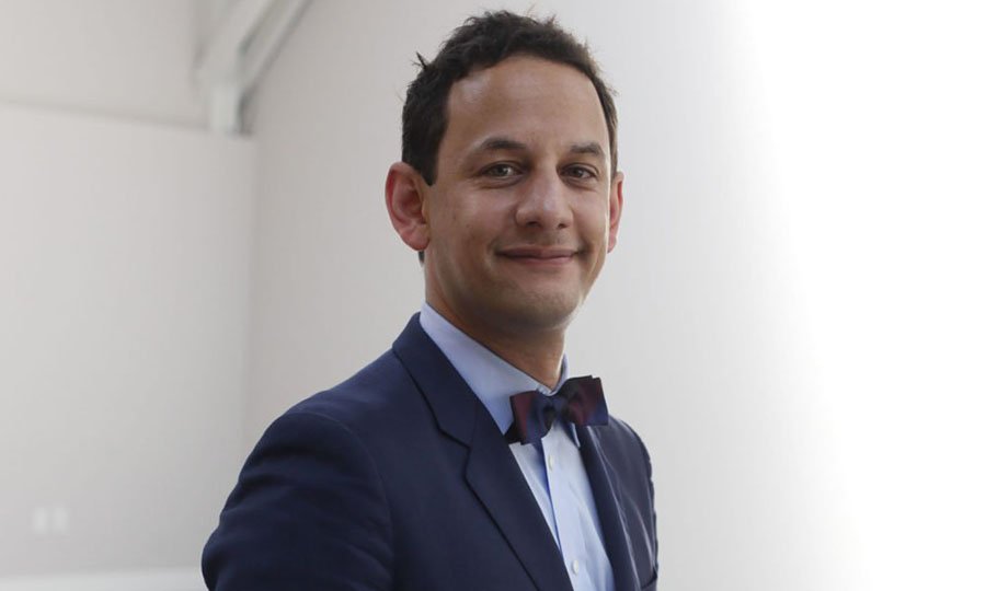 New York’s Jewish Museum has suspended all current projects with curator Jens Hoffmann while it investigates allegations of sexual harassment frieze.com/article/jewish…