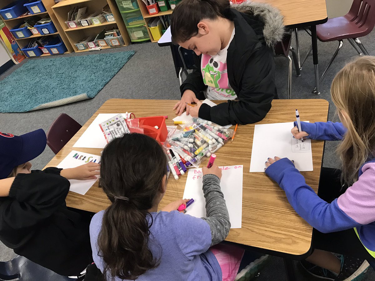 APSDrewGOTR's tweet photo. Making posters for community impact project. @APSDrew @GOTRNOVA #awla #bakesale #stronggirls #gotrnova https://t.co/VoOiqM76qp