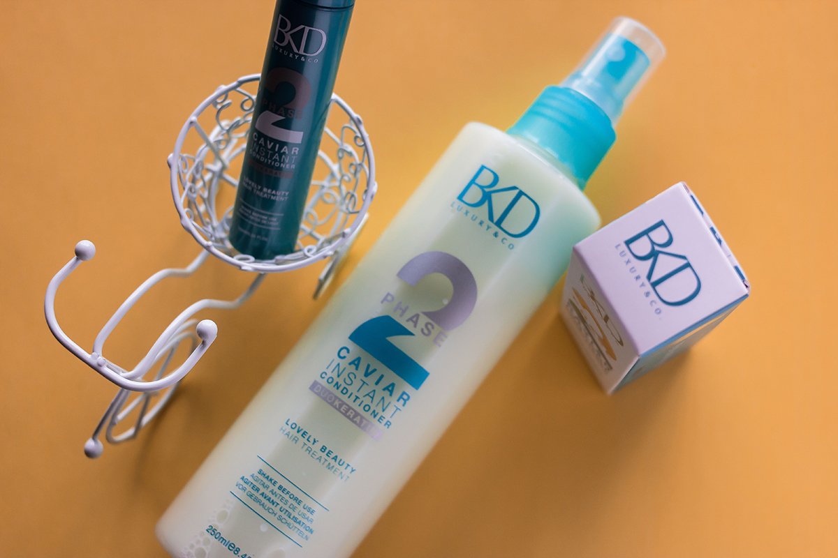 BKDcosmetics's tweet photo. 💦VERANO CON BKD
¡Seguimos armando el kit BKD para la temporada de playa y pileta! Hoy te proponemos el 🔸2 Phase Instant Conditioner🔸 en sus dos versiones: original y Travel Size, para llevarlo con vos a donde quieras. 🤗
#LoveBKD #BKDAddict #EnjoyBKD #summer #hair #beauty https://t.co/wX4jDmd7xR