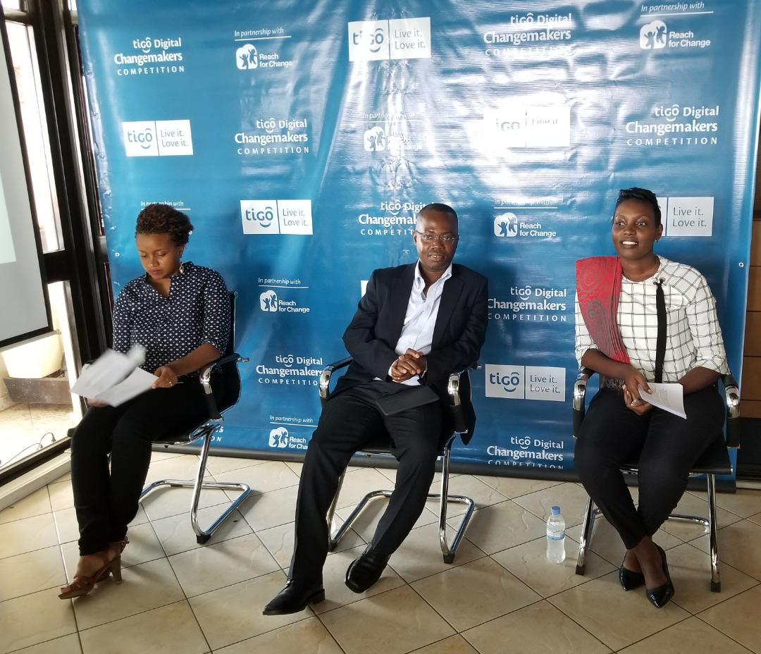 AirtelMoney_Rw's tweet photo. Today @TigoRwanda and @R4C_Rwanda  announced the winners of the Tigo Digital Changemakers Competition 2017.  @PhilipFAmoateng @Millicom https://t.co/pZxseYun7R
