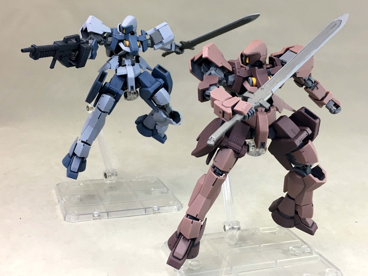 HG 1/144「グレイズ(地上戦仕様)ツインセット」組んだ。 通常の