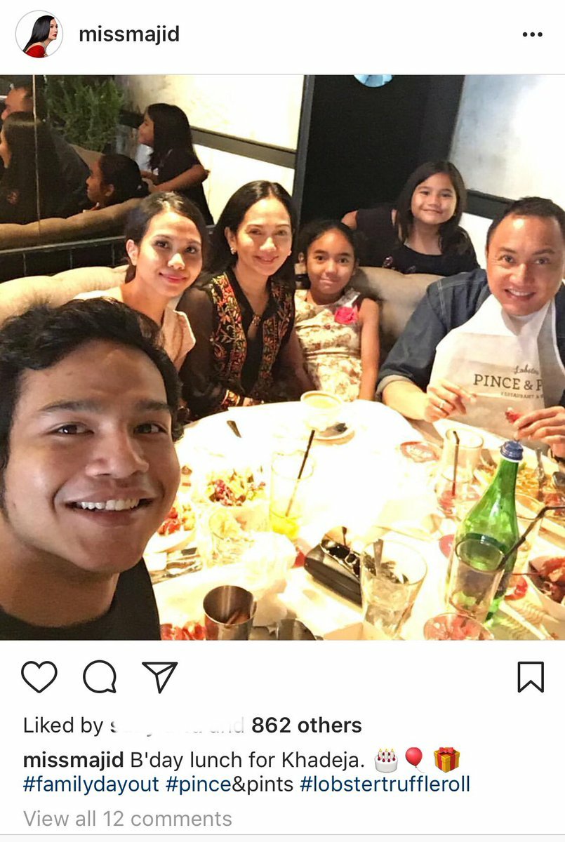 tunfaisal's tweet photo. Kalau baca tweet @SheilaMajid, dah tentu kita fikir dia sedang merana skrg, tapi, bila tengok IG dia, hidup dia masih mewah. Betul kata orang, kalau nak tengok mewah tak mewah rakyat, kena tengok IG mereka. Kalau tengok bigo mereka, maybe tau gaya hidup pelik mereka https://t.co/icCwlpcchu