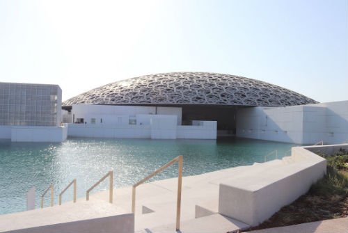 ARTtvComTr's tweet photo. Işık ve Gölge ile Gizem ve Kültür Arasında... Louvre Abu Dabi'yi Ayca Güney'in anlatımıyla ARTtvBlog da gezin!
https://t.co/UXovkOAHkR
.@LouvreAbuDabi #aycaguney #arttvblog #art https://t.co/OHgIMMly65