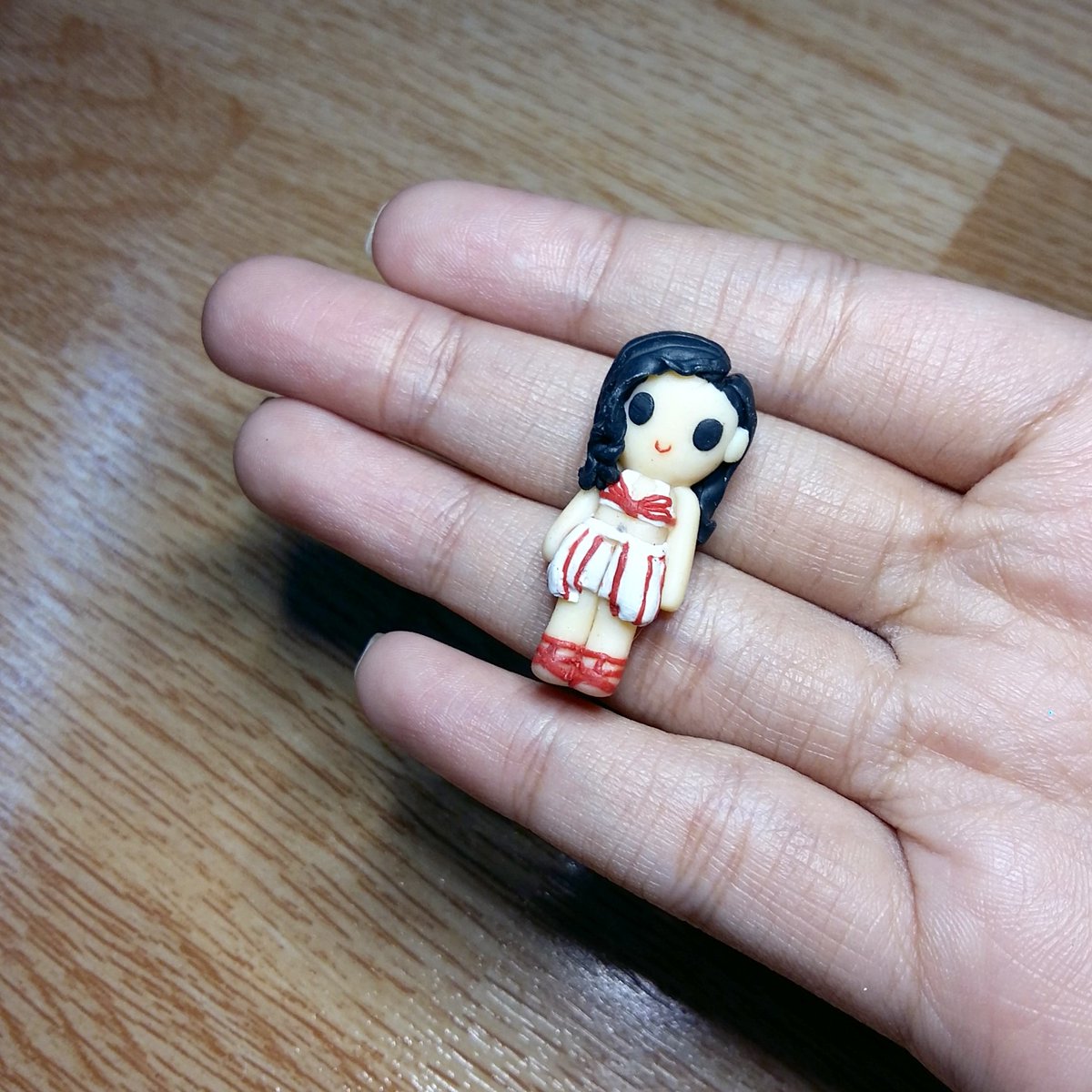 Bench under the star <a href="/mainedcm/">Maine Mendoza</a>  inspired miniature doll 👠 #MaineMendoza