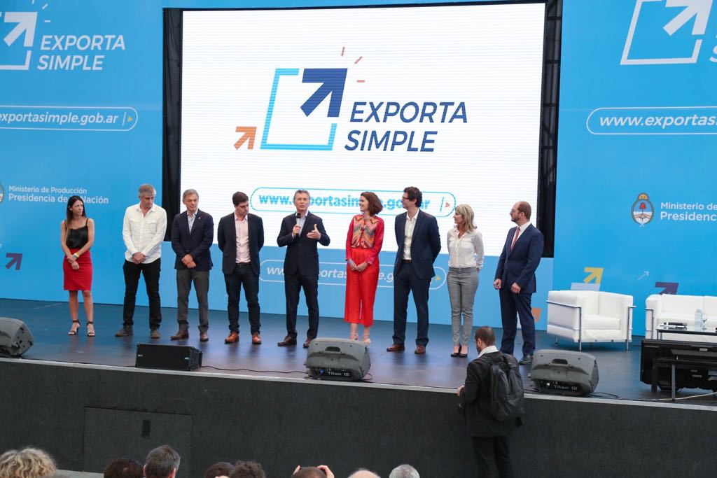 Gran noticia: desde hoy #PyMEs y #Emprendedores pueden exportar desde una computadora, rápido y fácil. exportasimple.gob.ar