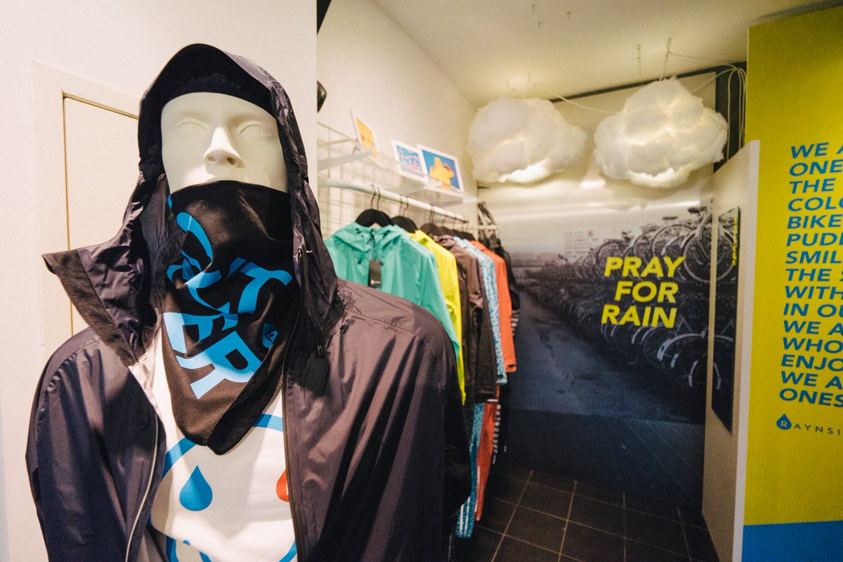 raynsie_'s tweet photo. Another rainy week in #Amsterdam! 
Get yourself a present for the holidays: our #RAYNSIE pop-up shop will stay open for a few mor days until December 10th. 
Come find us in Herengracht 369, Amsterdam. 
In the core of the 9 Streets. #prayforrain https://t.co/L0ZH90ItUI