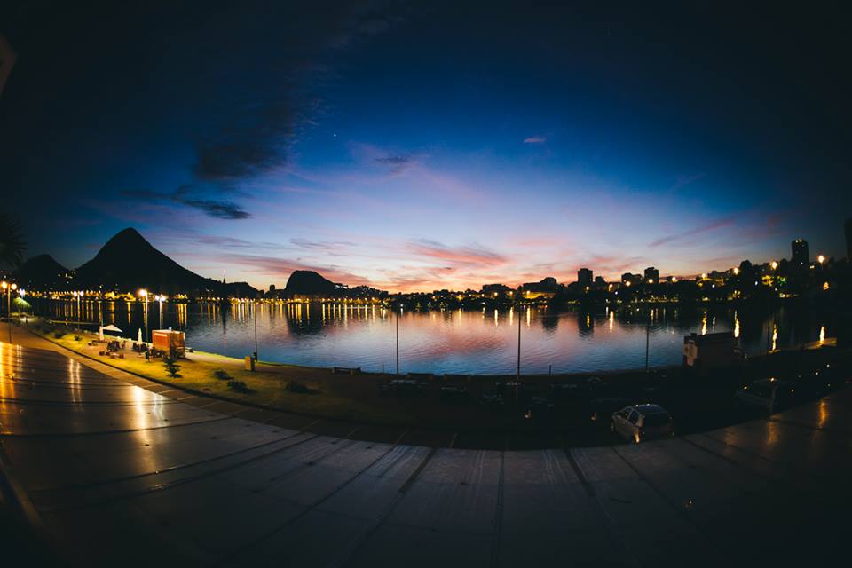 rioallaccess's tweet photo. Great #Upscale #NYE party option in Rio if you want to party want to get away from the tourists and party with locals! https://t.co/bxgE8XMXDs
#whiterooftop #rioallaccess #yolo #livetotravel #lovetotravel #newyears https://t.co/7z938HnCnO