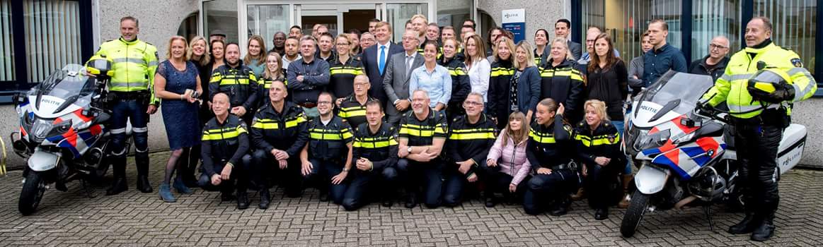 WA_Oudewater's tweet photo. Meer informatie over het bezoek: https://t.co/4ojqvxYu6x @koninklijkhuis
Foto 1: ANP
Foto 2: Hollandse Hoogte
#Politie #DeCopen #COP247 ^SW https://t.co/VESF48JxOW