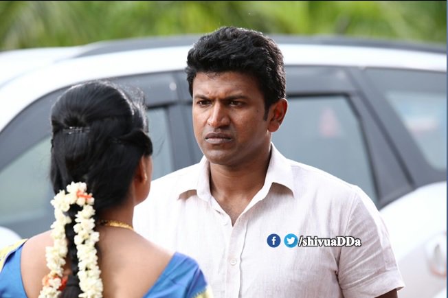 shivuaDDa's tweet image. @shivuaDDa  exclusive
Powerstar #Puneeth_Rajkumar&apos;s exclusive making stills 
@iamRashmika