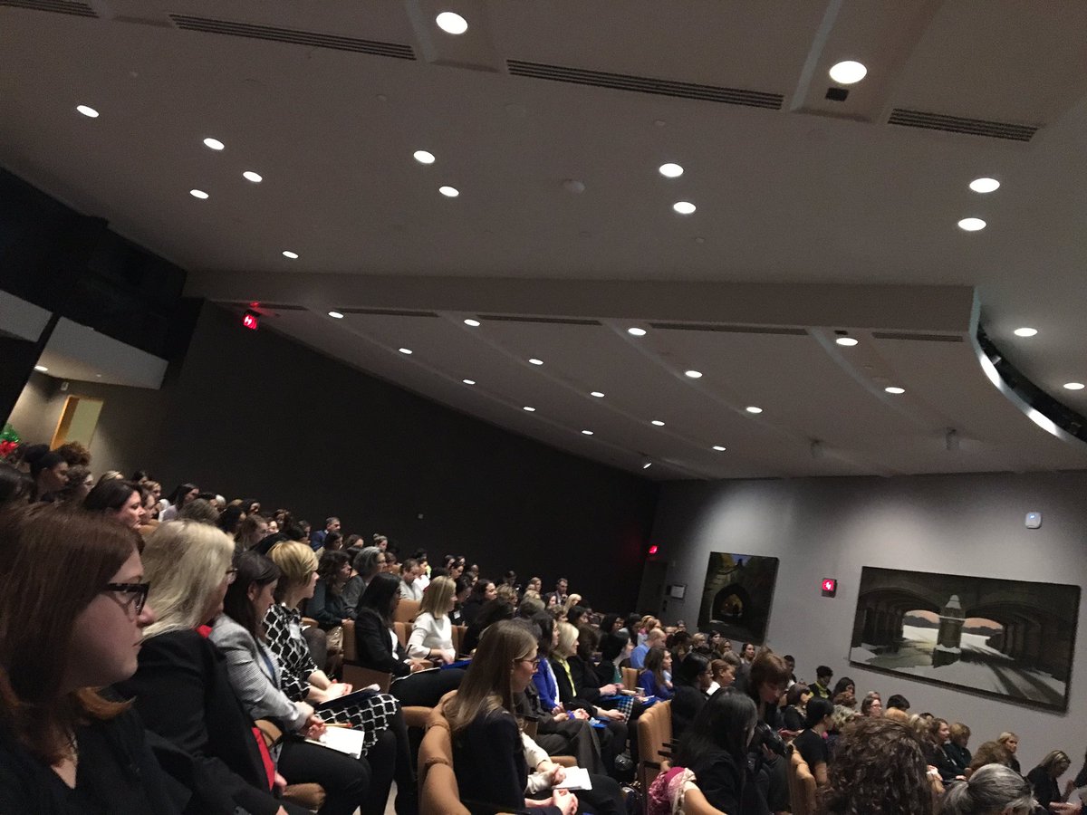 katiejnewcombe's tweet photo. 200 ladies strong @nationalgridus @NYWICE #WICEconferenceFall2017 https://t.co/lnX78LOrab
