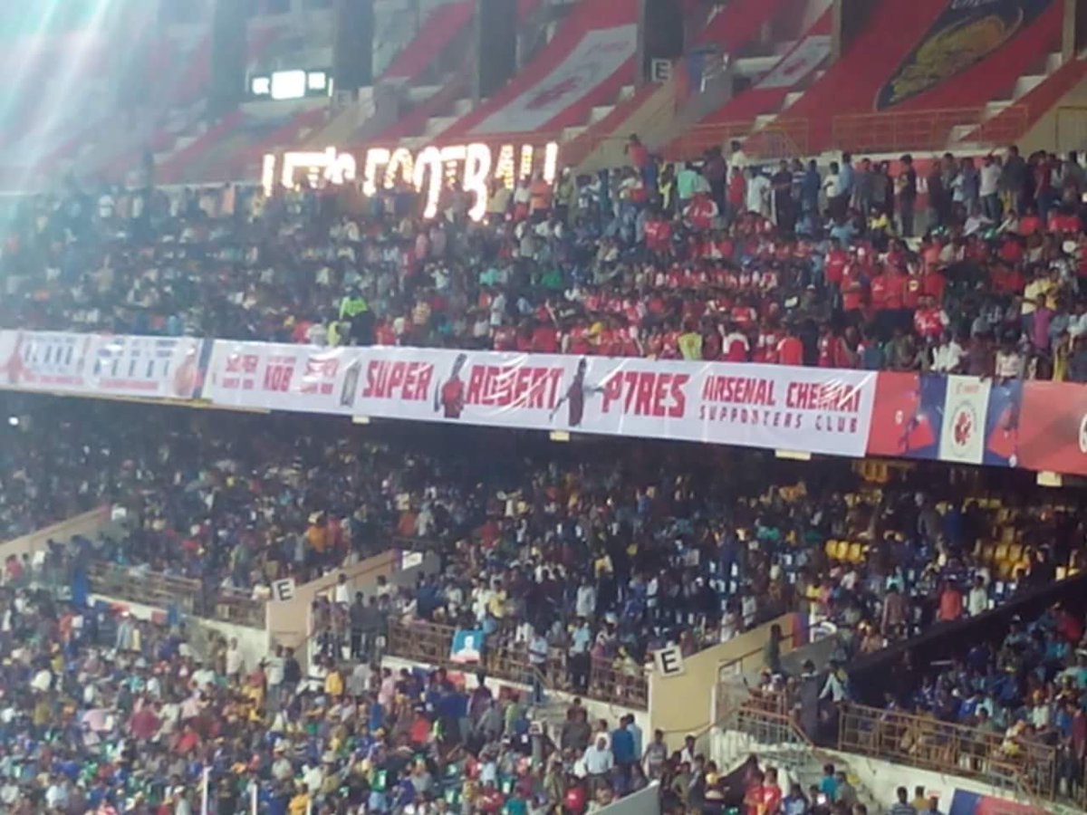 HaroonKayal's tweet photo. It's been 2yrs since then Mr. Invincible @piresrobert7 @Arsenal @ArsenalChennai @arseblog @arsenaltv
#acsc #coyg #Pires #arsenalchennai #wildgooner https://t.co/Hk2lzAFA6y