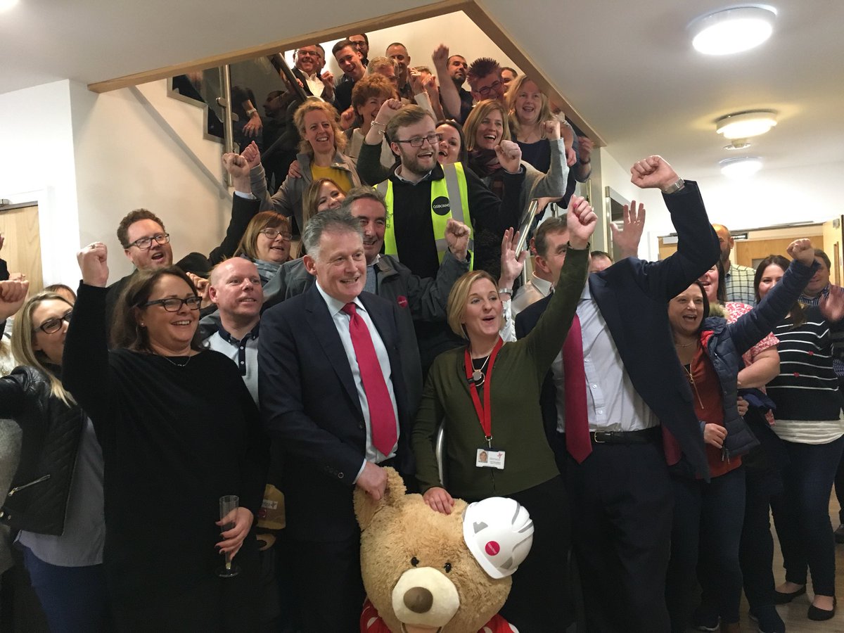 OsborneNews's tweet photo. Thank you to the @DemelzaHospice Care Team, all volunteers &amp; our supply chain for your endless dedication to the #SpacetoGrow project- the build really showcased community spirit &amp; positive collaboration meant that the build was completed in just 2 weeks https://t.co/yusrw0xS3e