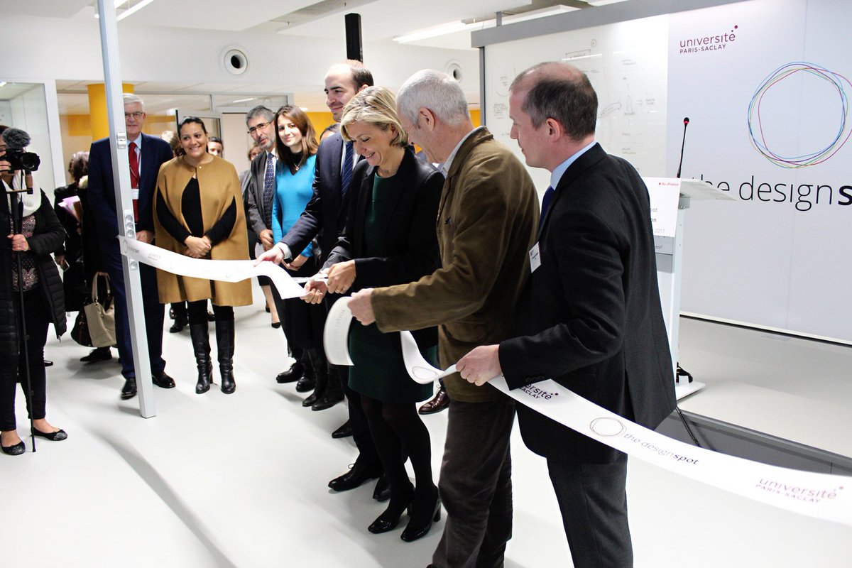 DesignSaclay's tweet image. Le #DesignSpot est officiellement inauguré🎈 
Il aura pour mission de connecter le #design à l’écosystème scientifique et technologique d&apos;excellence de l&apos;@UnivParisSaclay