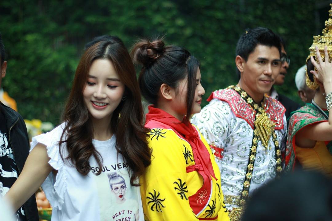 dreamphichayafc's tweet photo. บวงสรวงละคร #วายุพหุยุทธ์ เมื่อเช้า @DPhivhaya 📸.พี่หวา https://t.co/bcEDRjlrNy