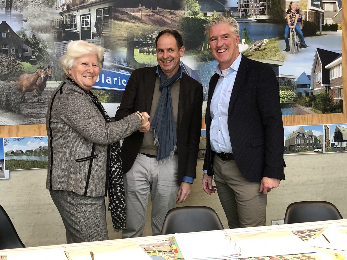En dan ook nog de ondertekening van een koopovereenkomst voor 31 won. van De Realisatie in dpl. D1a - De #Blaricummermeent