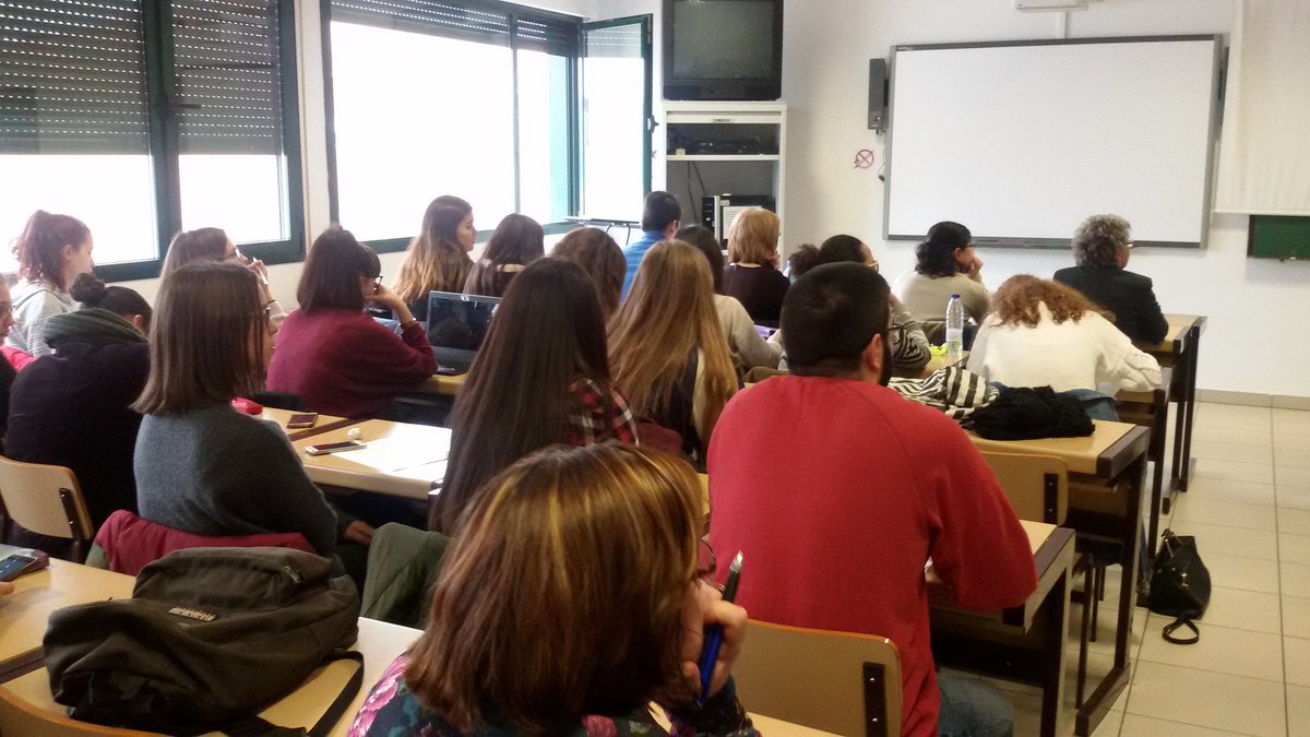 jmprietolobato's tweet photo. Hoy, en #HASyTS17, el Dr. Ramiro Dulcich Piccolo de la Universidad Federal Fluminense (Brasil)nos ha hablado de la historia de la #acciónsocial y del #TrabajoSocial en América Latina. ¡Muchas gracias por tu sugerente lectura crítica de la historia Ramiro! https://t.co/tDCNwFDWYk
