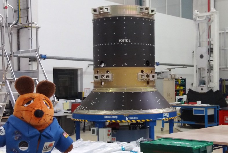 Mausonaut's tweet photo. ... during #ArianeDay we learned that the #SpaceEnablers of @ArianeGroup Les Mureaux do not "only" build SYLDA double launch structures but also dispensers needed to launch #OHB built #Galileo #navsats ! #Ariane5 #STEMed 🚀https://t.co/DWgX17tWKN https://t.co/5vdYA8qBaD