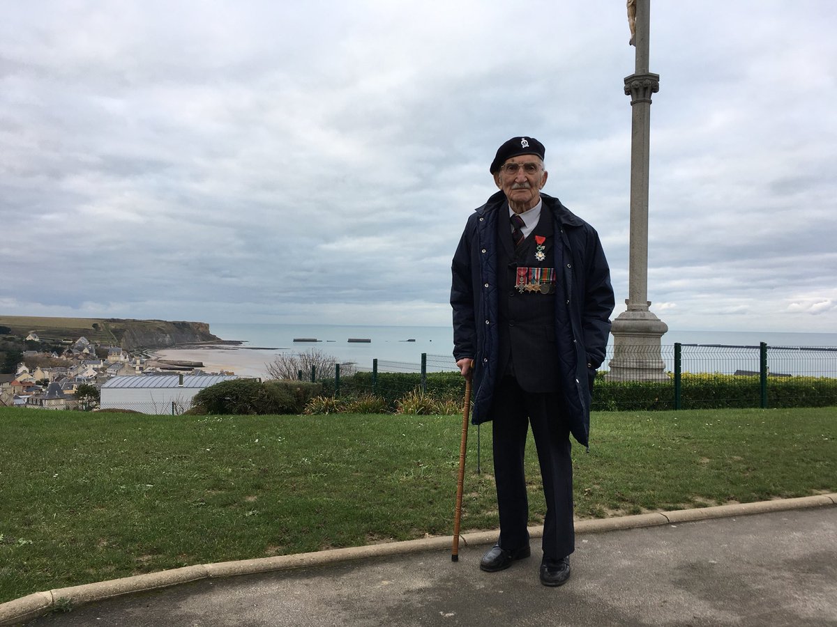 TheDDayStory's tweet photo. Day 2 of #veteran John Jenkins #returntonormandy. He saw #arromanche when he landed after #dday. Thank you #360cinema for this afternoon’s visit https://t.co/HUeEGg1f8C
