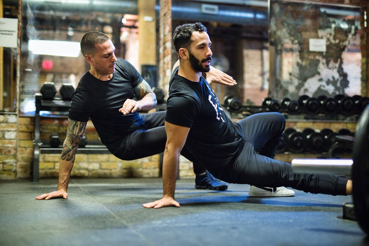 Sergio_Cult's tweet photo. Push Evolve Become 
#CultTO #FitSquadTraining #PushEvolveBecome https://t.co/k2ycXgrp71