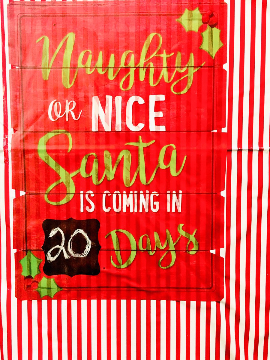 WakeTechSuccess's tweet photo. We are getting into the Christmas spirit here at Southern Wake Campus! The countdown is up- #20DaysToChristmas 🎄❄️ https://t.co/0ktgN1ZNDo
