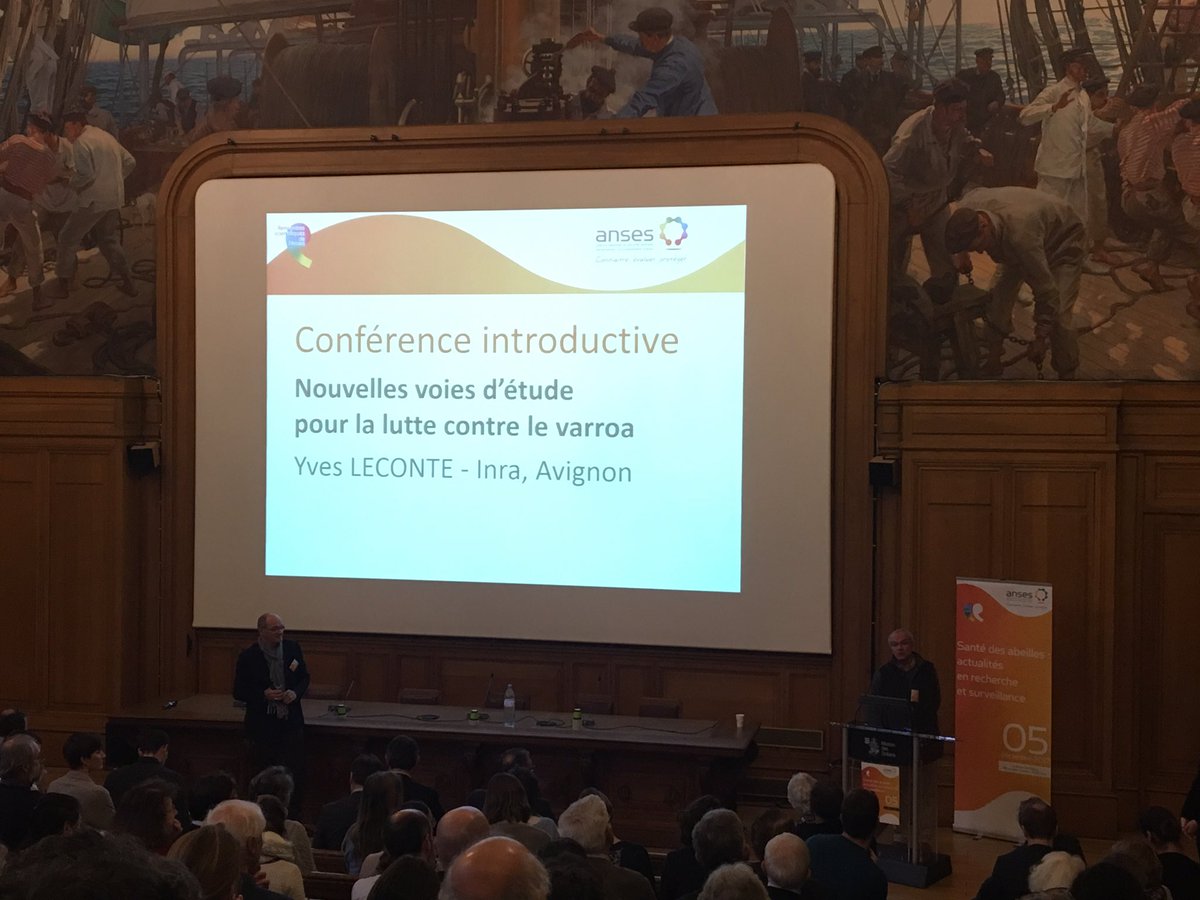 ClrBrennetot's tweet photo. @INRAbeilles présent à la journée @Anses_fr sur la santé des abeilles avec notamment une présentation des travaux #UMTPrade par Yves Leconte sur gènes et facteurs de résistance des abeilles pour lutter contre varroa  @Inra_PACA @Inra_France 🐝 https://t.co/byYp6NPrB1