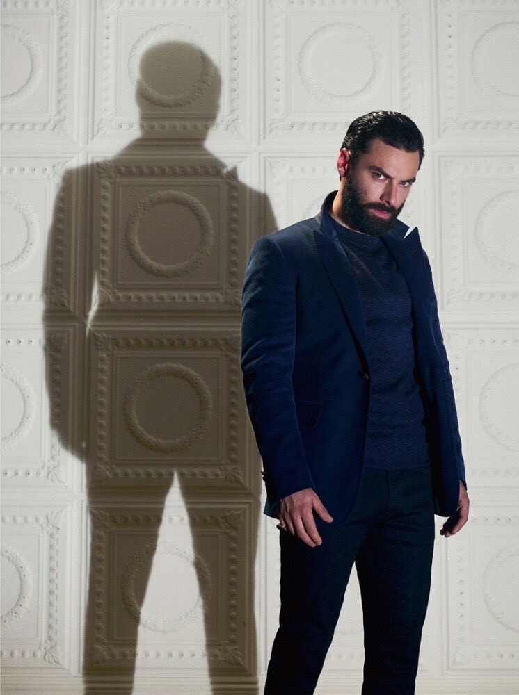 korrieskorner's tweet photo. #AidanTurner officially needs to stoooppppp!! He is putting me into sensory overload. I need more! Gah I love this man! #RossPoldark #DarkIrish #IrishSelkie π€ππ₯ https://t.co/Pml5ISm6mX