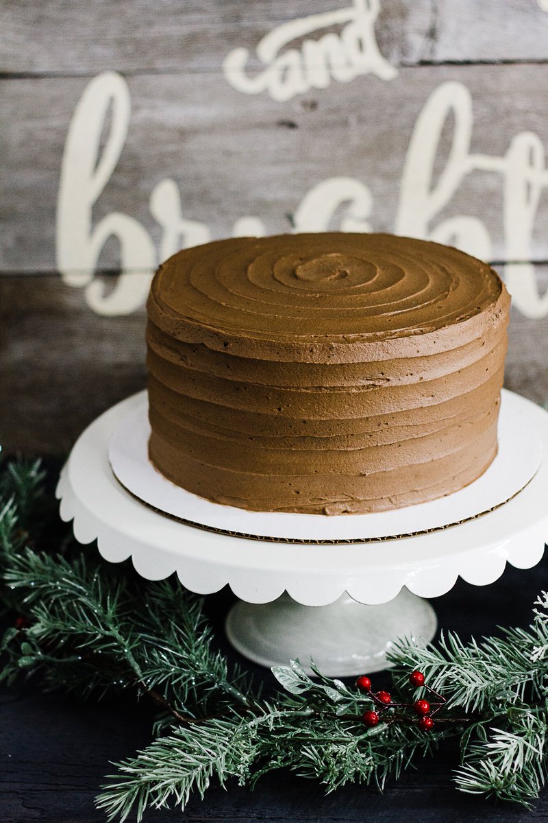 elish71183's tweet photo. This might be the best chocolate cake I’ve ever made @BraveTart Devils food with milk chocolate frosting 👌 https://t.co/bV74B0cTcA