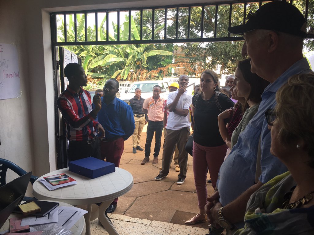 ebmfrancis's tweet photo. Learning the best of @RDSierraLeone as part of @RestlessDev Directors Conference #WeAreRestless https://t.co/cIE8wD0whe